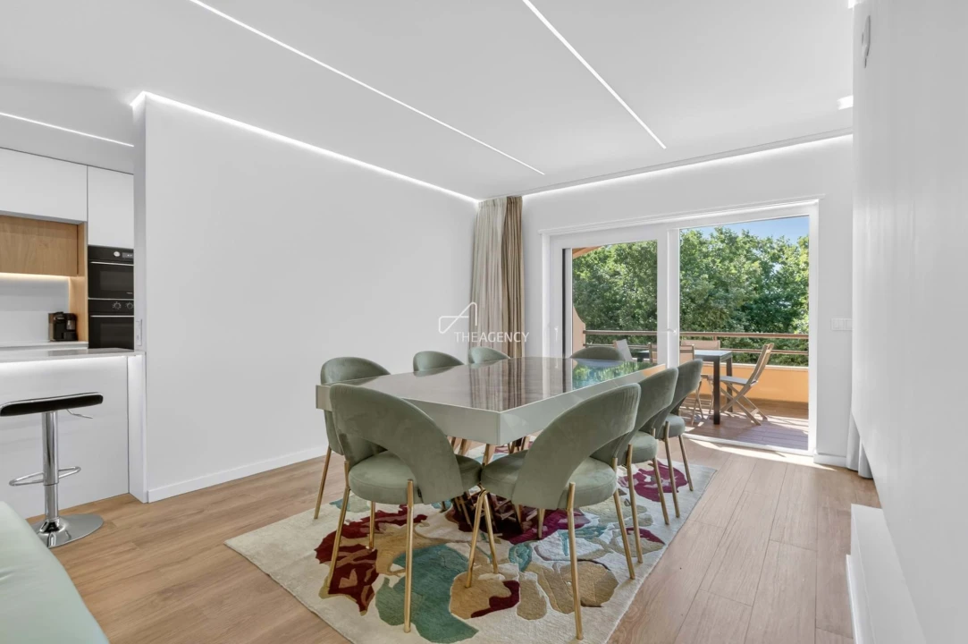 Apartamento T3 para Venda em Cascais e Estoril Foto 1