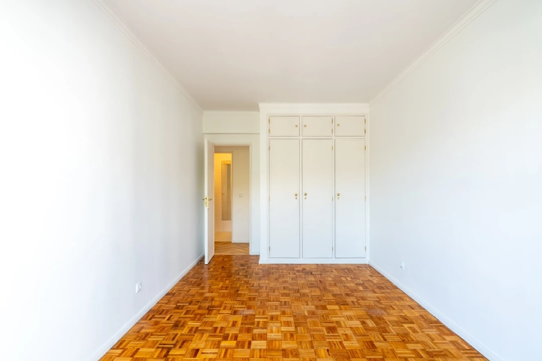 Apartamento T3 para Arrendamento em Carcavelos e Parede Foto 14