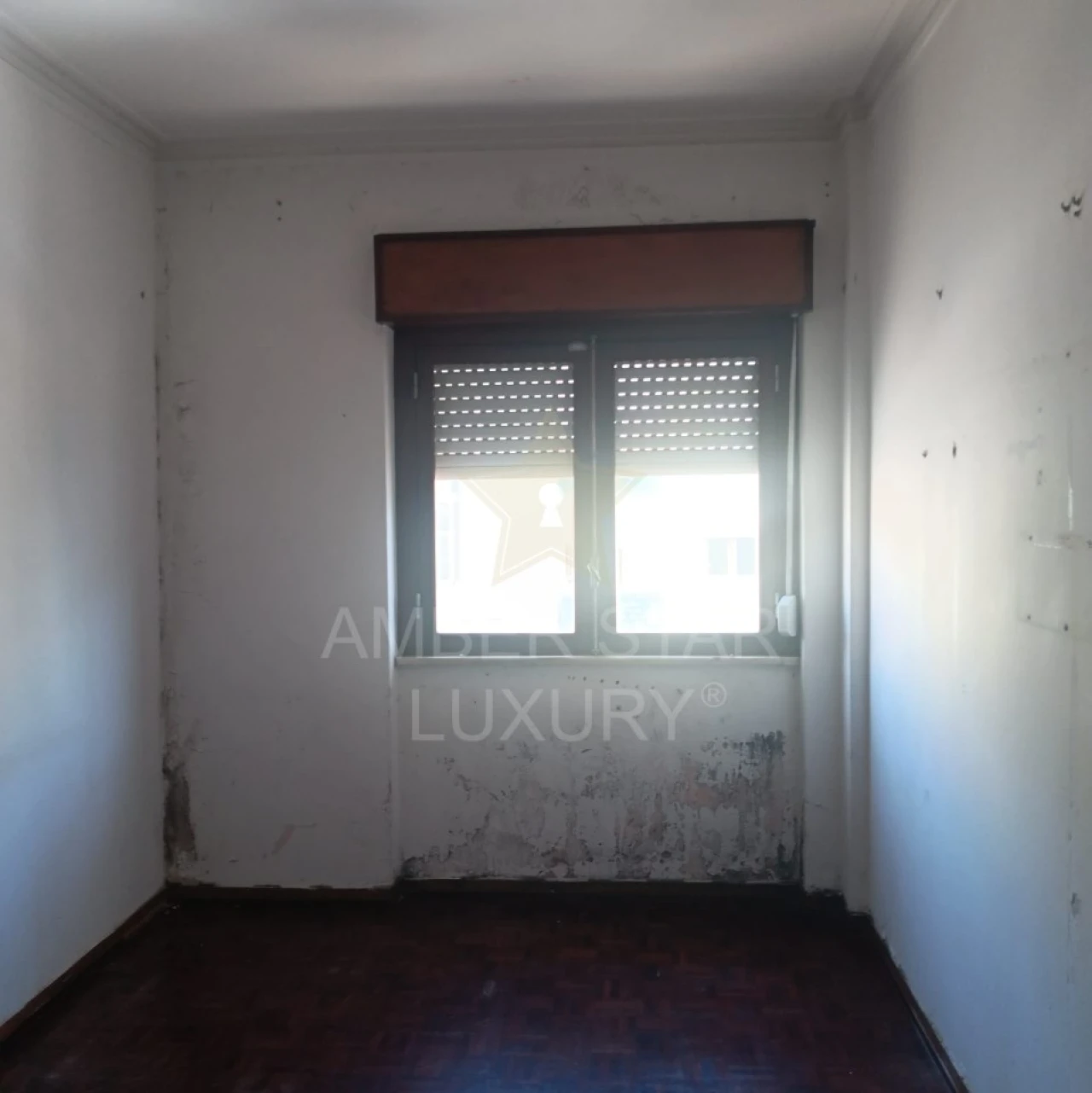Apartamento T2 para Venda em Odivelas Foto 3
