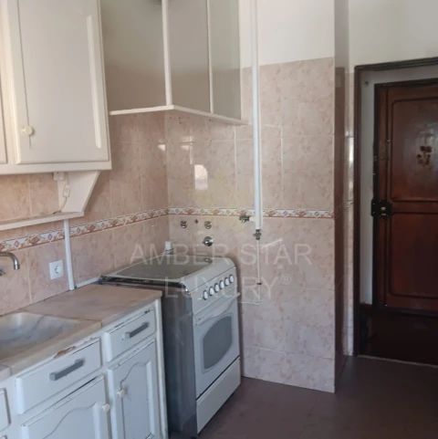 Apartamento T2 para Venda em Odivelas