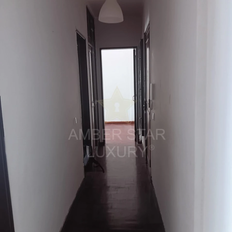 Apartamento T2 para Venda em Odivelas Foto 4