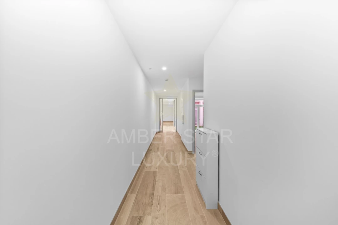 Apartamento T1 para Venda em Cedofeita, Santo Ildefonso, Sé, Miragaia, São Nicolau e Vitória Foto 9
