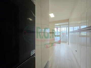 Apartamento T2 para Venda em Gondomar (São Cosme), Valbom e Jovim