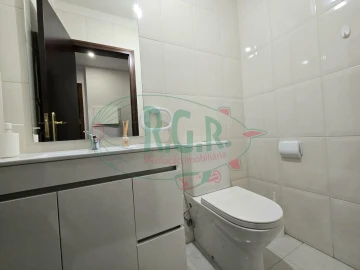 Apartamento T2 para Venda em Gondomar (São Cosme), Valbom e Jovim