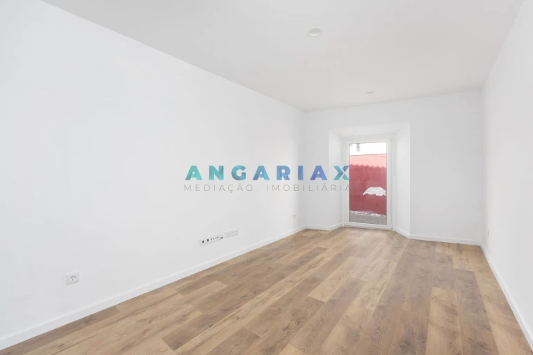 Apartamento T2 para Venda em Maiorga Foto 19