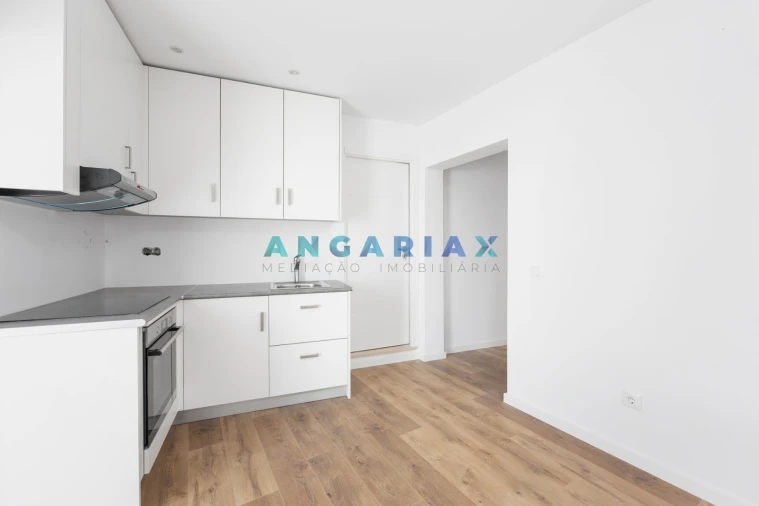 Apartamento T2 para Venda em Maiorga Foto 3