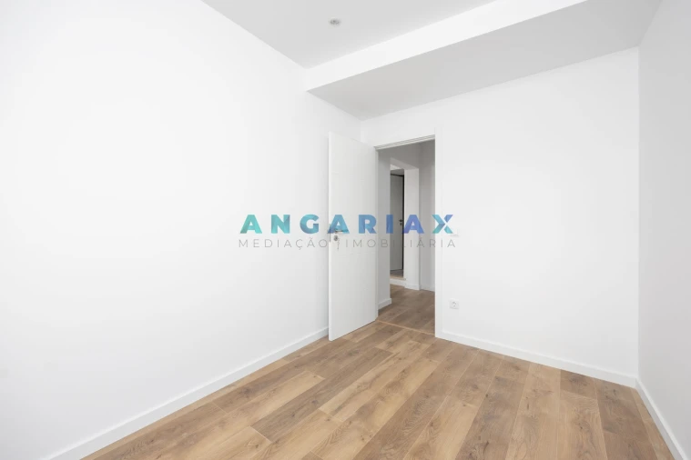 Apartamento T2 para Venda em Maiorga Foto 15
