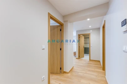 Apartamento T1 para Venda em Leiria, Pousos, Barreira e Cortes