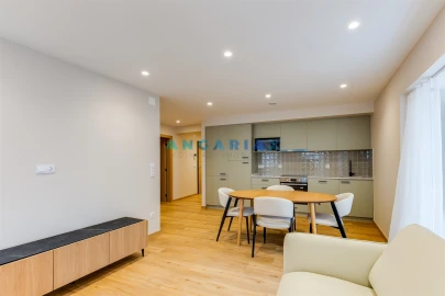 Apartamento T1 para Venda em Leiria, Pousos, Barreira e Cortes