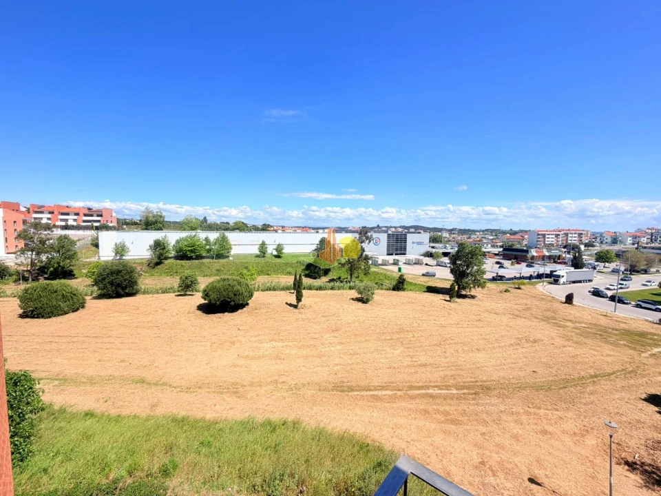 Apartamento T3 para Venda em Tavarede Foto 8