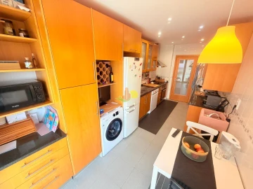 Apartamento T3 para Venda em Tavarede