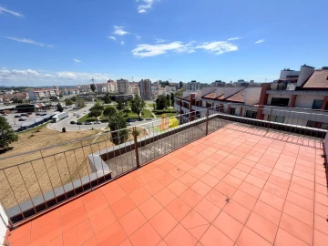 Apartamento T3 para Venda em Tavarede