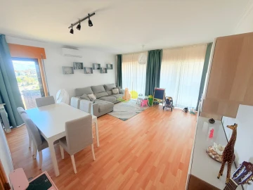 Apartamento T3 para Venda em Tavarede