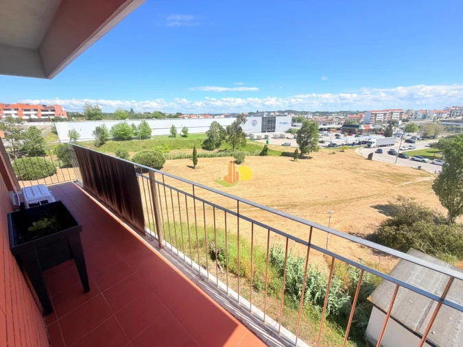Apartamento T3 para Venda em Tavarede Foto 9