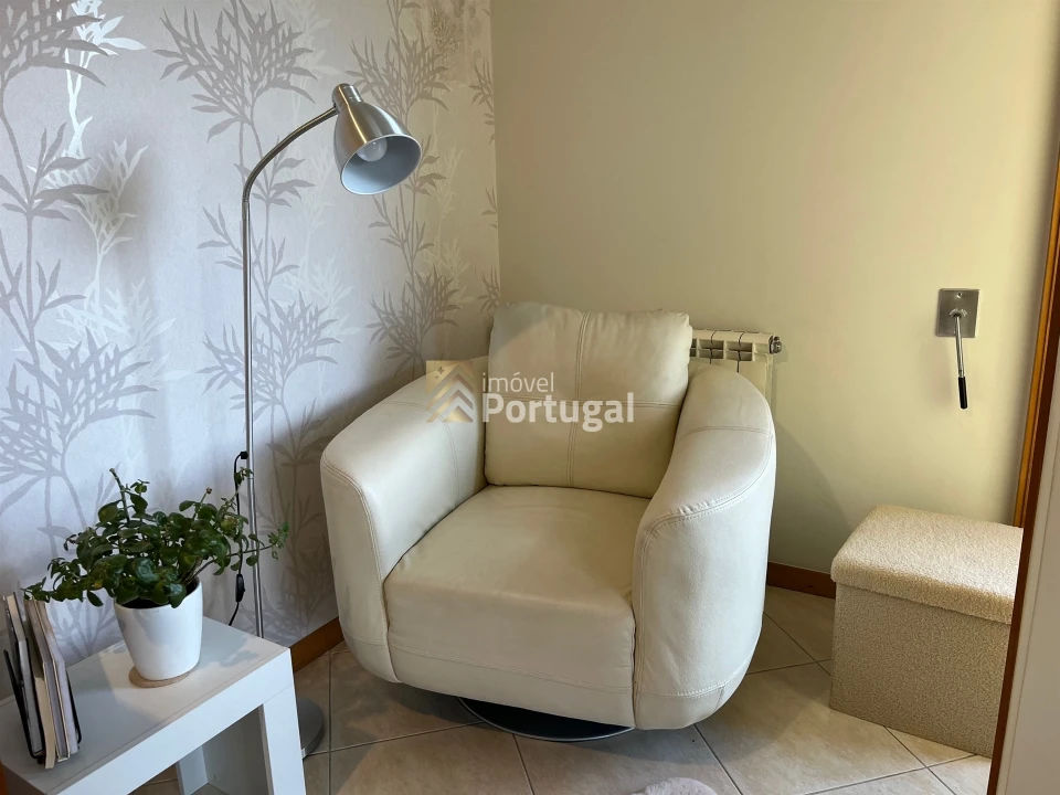 Apartamento T2 para Arrendamento em Nogueiró e Tenões Foto 7