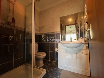 Apartamento T2 para Arrendamento em Nogueiró e Tenões