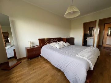 Apartamento T2 para Arrendamento em Nogueiró e Tenões