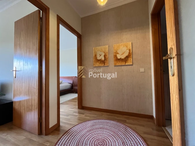 Apartamento T2 para Arrendamento em Nogueiró e Tenões Foto 12