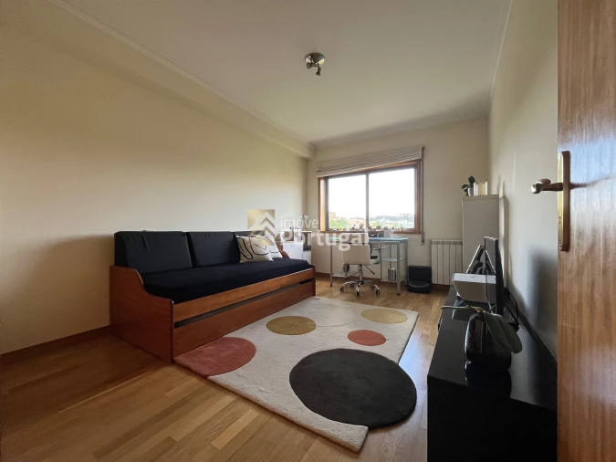 Apartamento T2 para Arrendamento em Nogueiró e Tenões Foto 17