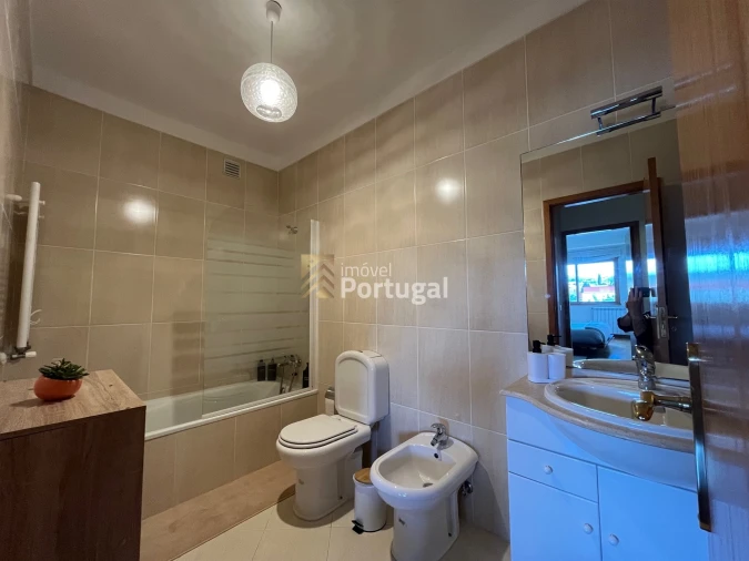 Apartamento T2 para Arrendamento em Nogueiró e Tenões Foto 19