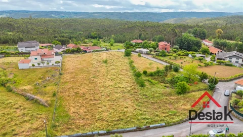 Terreno para Venda em Barreiro de Besteiros e Tourigo