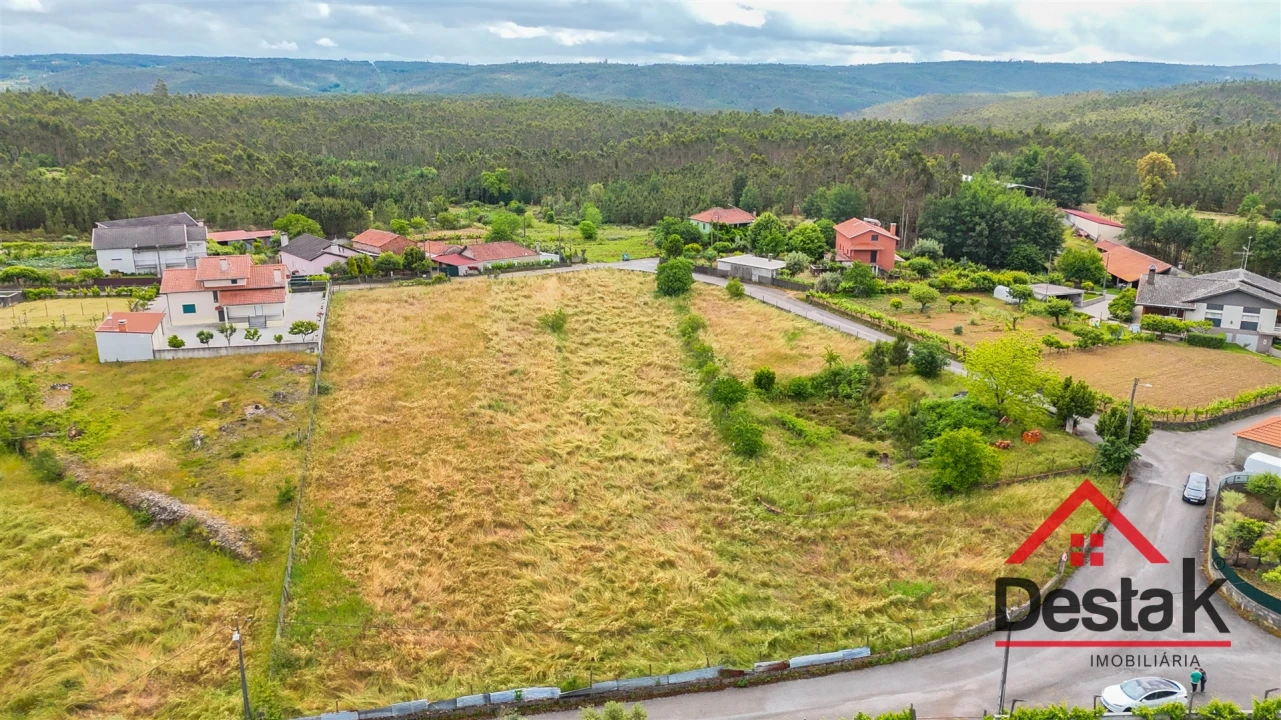 Terreno para Venda em Barreiro de Besteiros e Tourigo Foto 1
