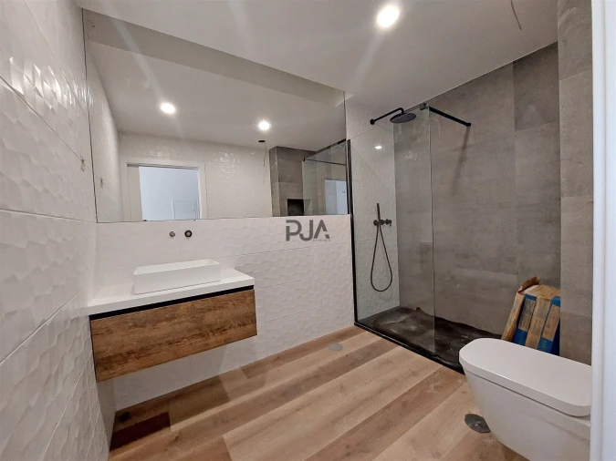 Apartamento T1 para Arrendamento em Tondela e Nandufe Foto 3