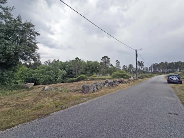 Terreno Comércio / Armazém para Venda em Quintela de Azurara
