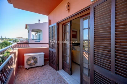 Moradia T4 para Arrendamento em Guia