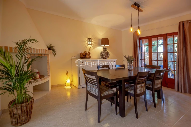 Moradia T4 para Arrendamento em Guia Foto 56