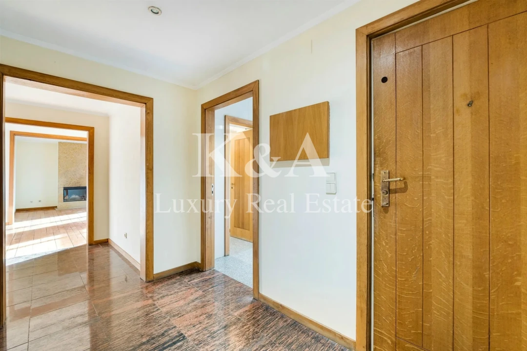 Apartamento T4 para Venda em Aldoar, Foz do Douro e Nevogilde Foto 3