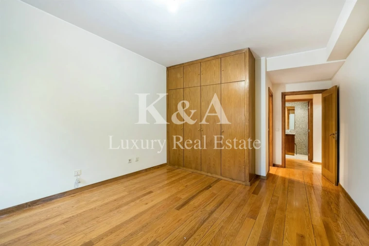 Apartamento T4 para Venda em Aldoar, Foz do Douro e Nevogilde Foto 9