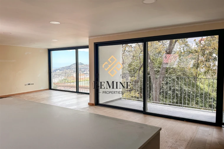 Apartamento T2 para Venda em Funchal (Santa Maria Maior) Foto 2