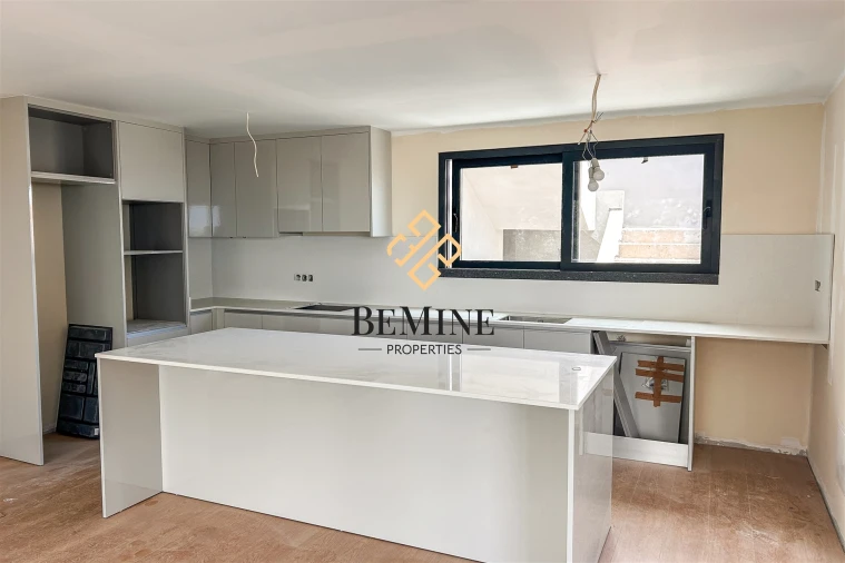 Apartamento T2 para Venda em Funchal (Santa Maria Maior) Foto 5