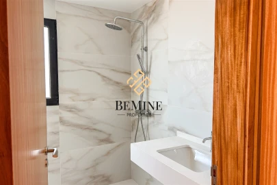 Apartamento T2 para Venda em Funchal (Santa Maria Maior)