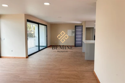 Apartamento T2 para Venda em Funchal (Santa Maria Maior)