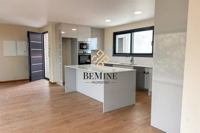 Apartamento T2 para Venda em Funchal (Santa Maria Maior)