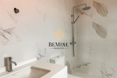 Apartamento T2 para Venda em Funchal (Santa Maria Maior)