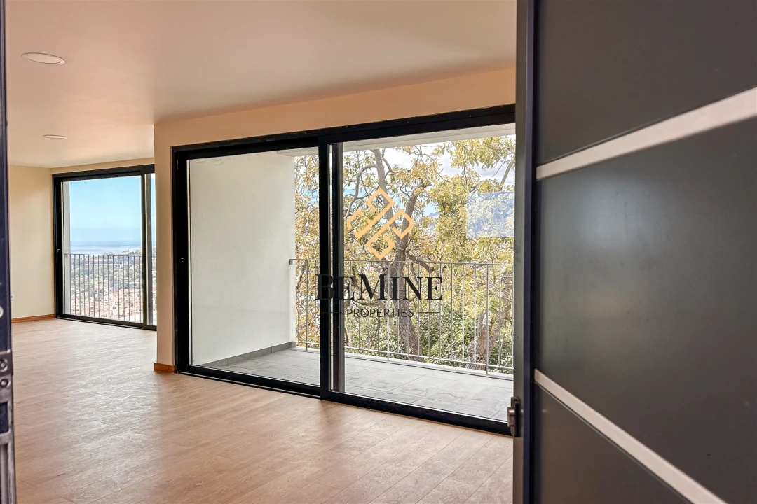 Apartamento T2 para Venda em Funchal (Santa Maria Maior) Foto 3