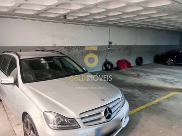 Garagem para Venda em Lordelo do Ouro e Massarelos