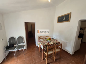 Moradia T2 para Venda em São Barnabe