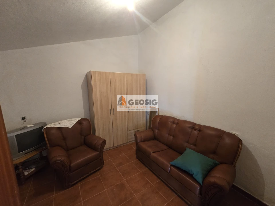 Moradia T2 para Venda em São Barnabe Foto 11