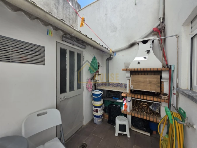 Moradia T4 para Venda em Atouguia da Baleia Foto 22