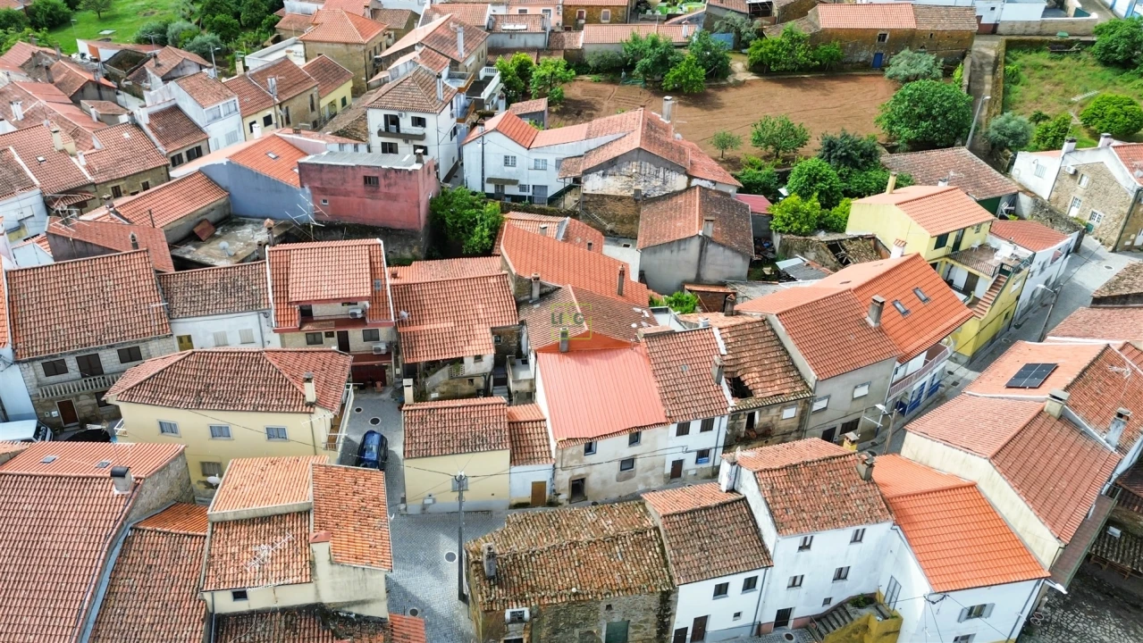 Moradia T2 para Venda em Aranhas Foto 34