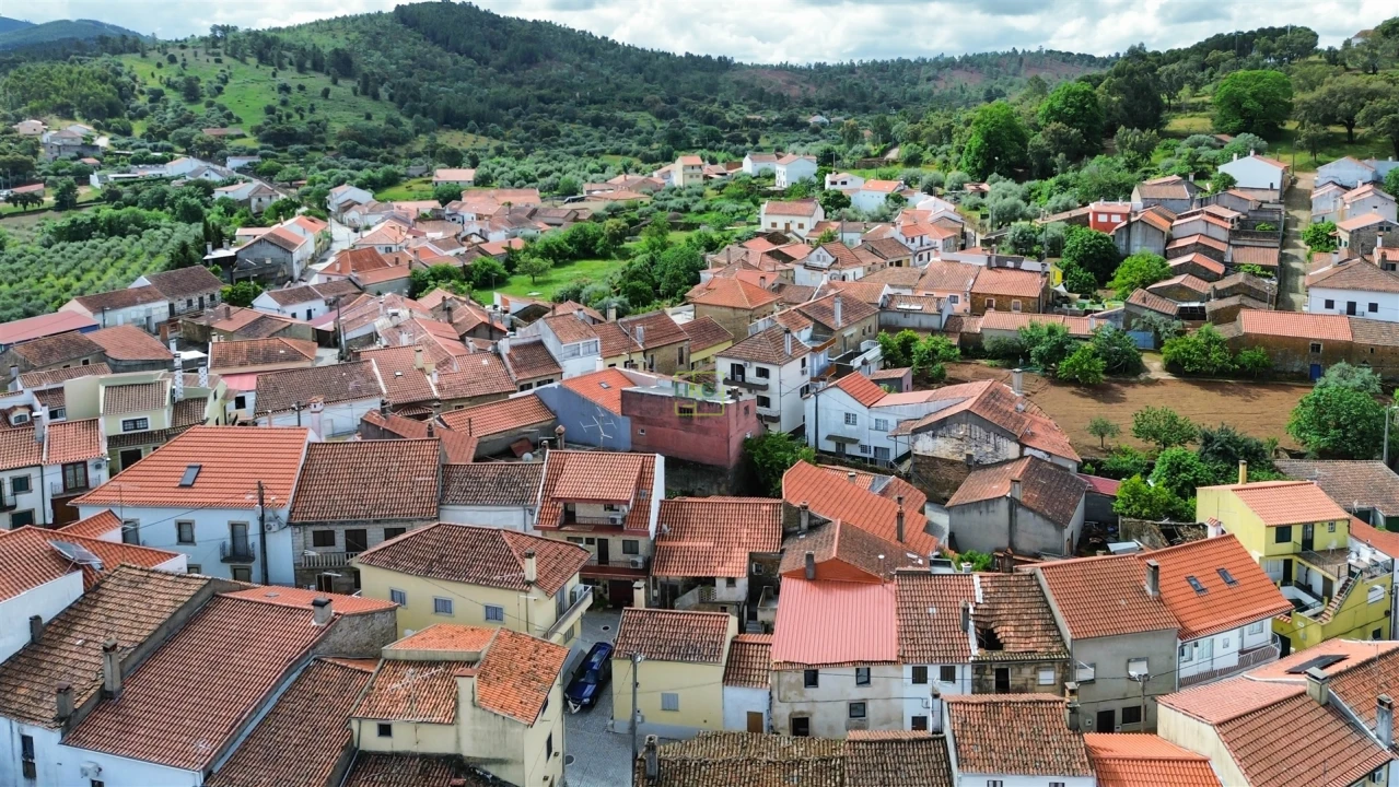 Moradia T2 para Venda em Aranhas Foto 36