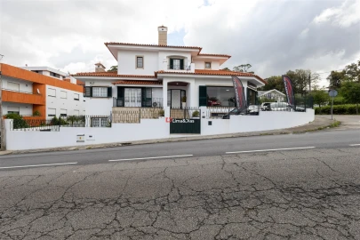 Moradia T3 para Venda em Santa Maria de Lamas