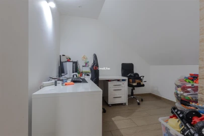 Moradia T3 para Venda em Santa Maria de Lamas