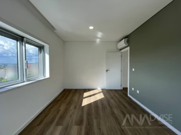Apartamento T4 para Venda em Viseu
