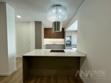 Apartamento T4 para Venda em Viseu