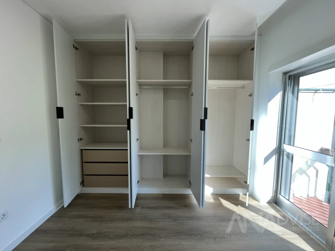 Apartamento T4 para Venda em Viseu Foto 33